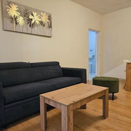 Apartmani Ljuba Rogoznica  Buitenkant foto