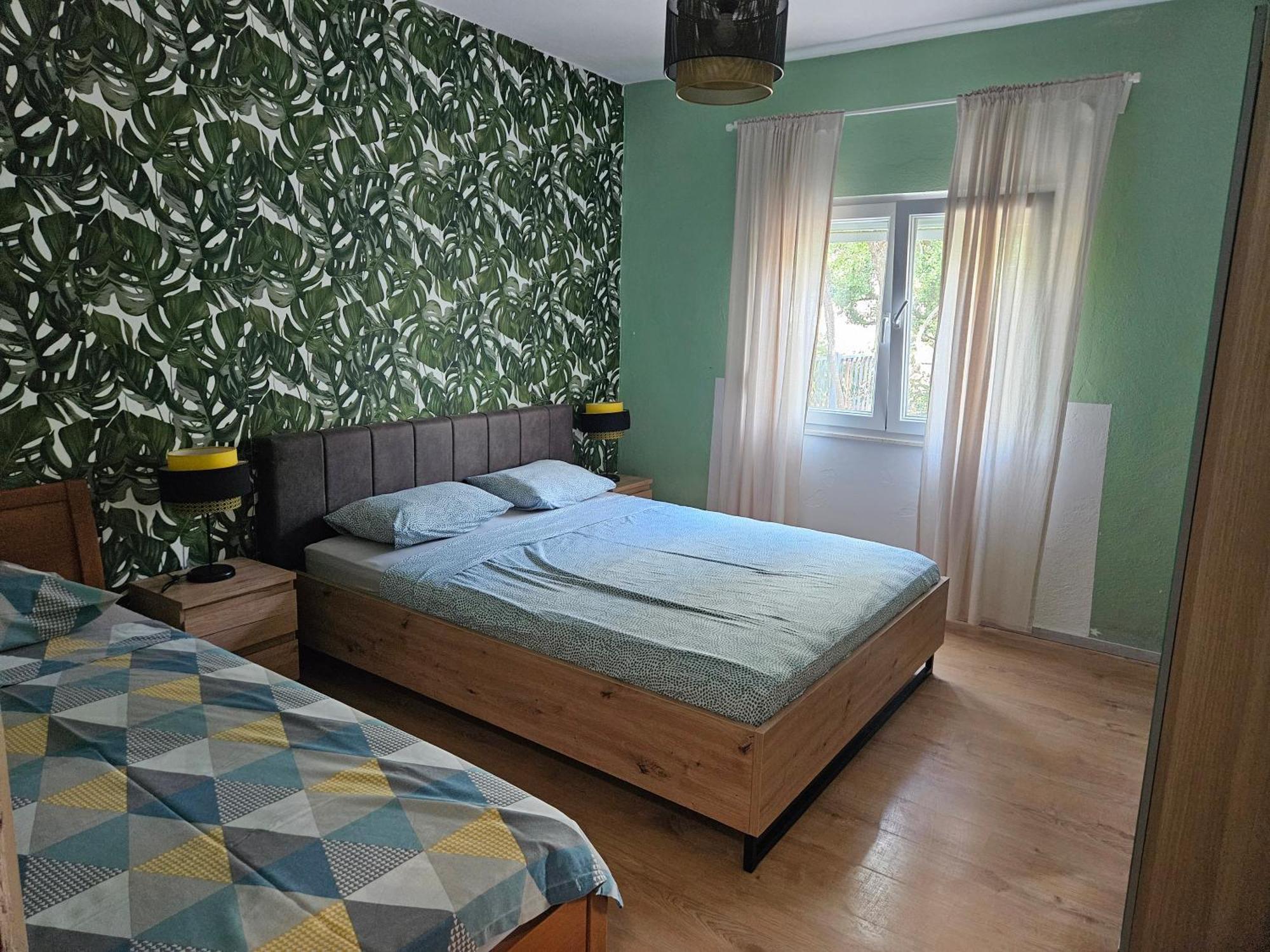 Apartmani Ljuba Rogoznica  Buitenkant foto